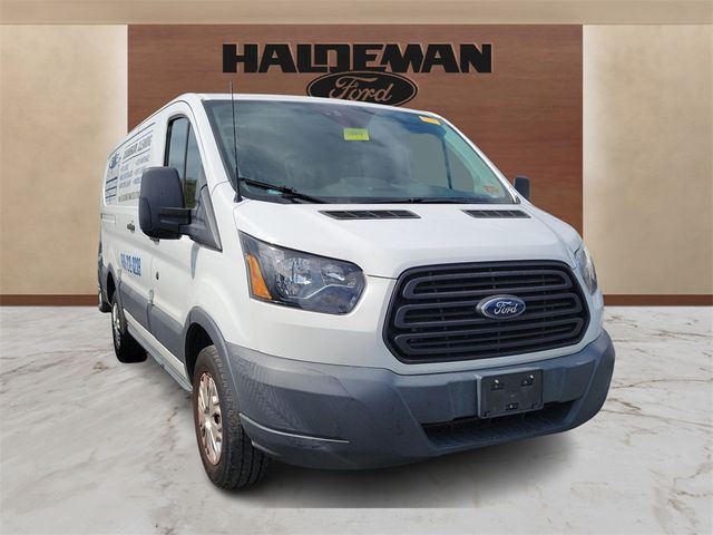 2018 Ford Transit Base