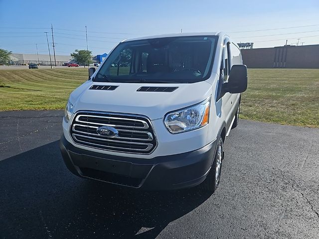 2018 Ford Transit Base