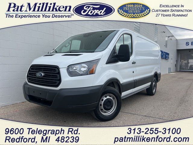 2018 Ford Transit Base