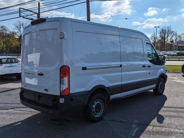 2018 Ford Transit Base