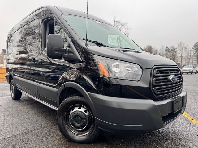 2018 Ford Transit Base