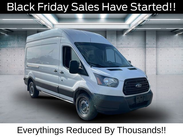 2018 Ford Transit Base