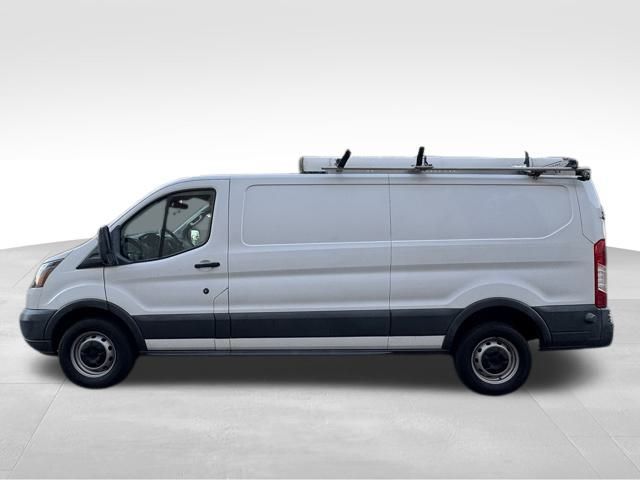 2018 Ford Transit Base