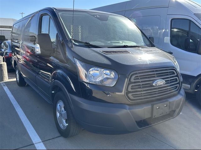 2018 Ford Transit Base