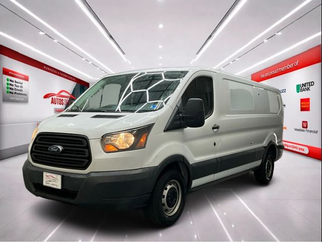 2018 Ford Transit Base