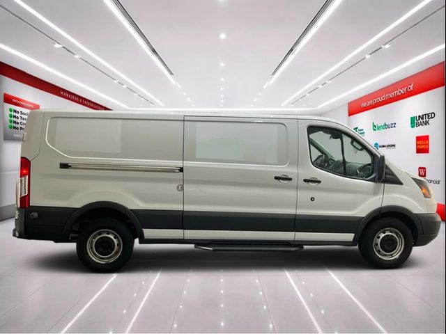 2018 Ford Transit Base