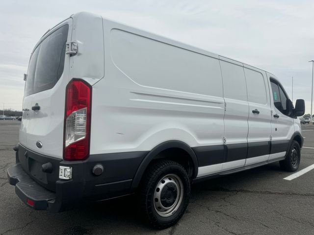 2018 Ford Transit Base