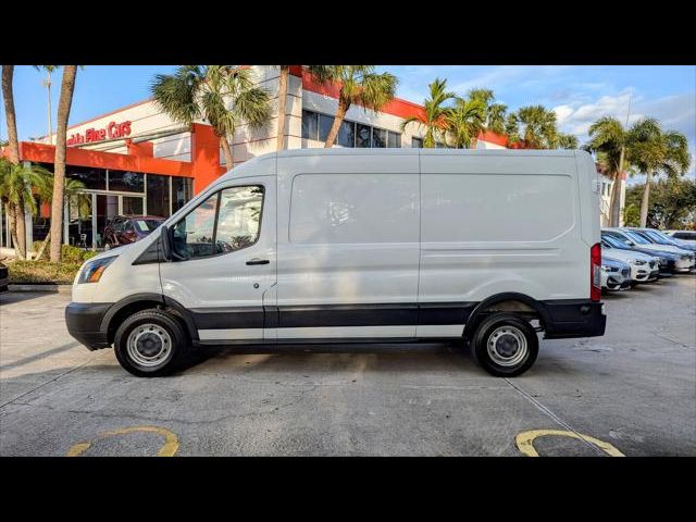 2018 Ford Transit Base