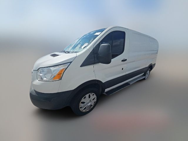 2018 Ford Transit Base