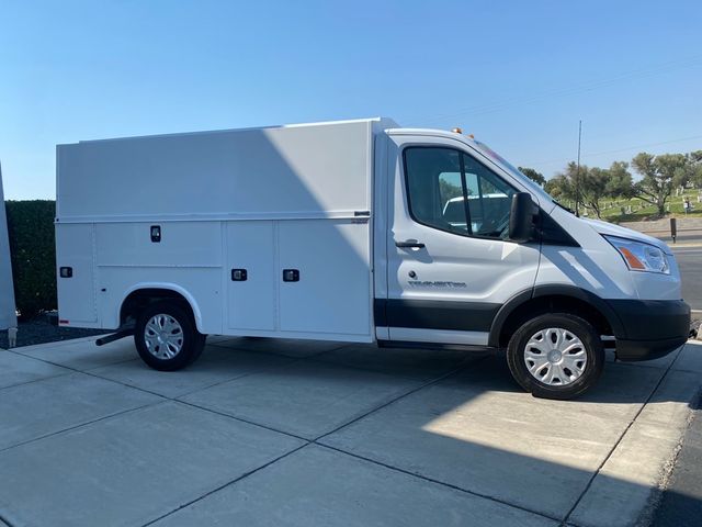 2018 Ford Transit Base