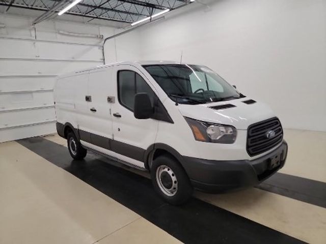 2018 Ford Transit Base