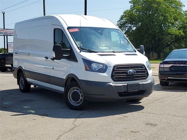 2018 Ford Transit Base