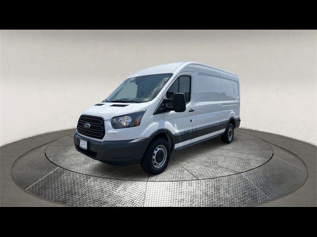 2018 Ford Transit Base