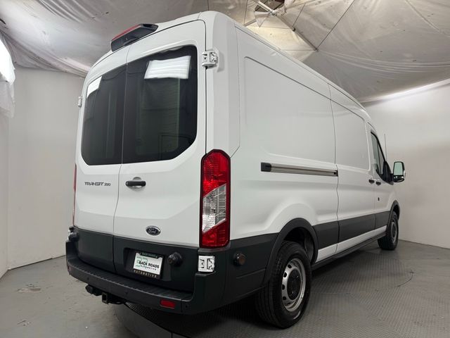 2018 Ford Transit Base