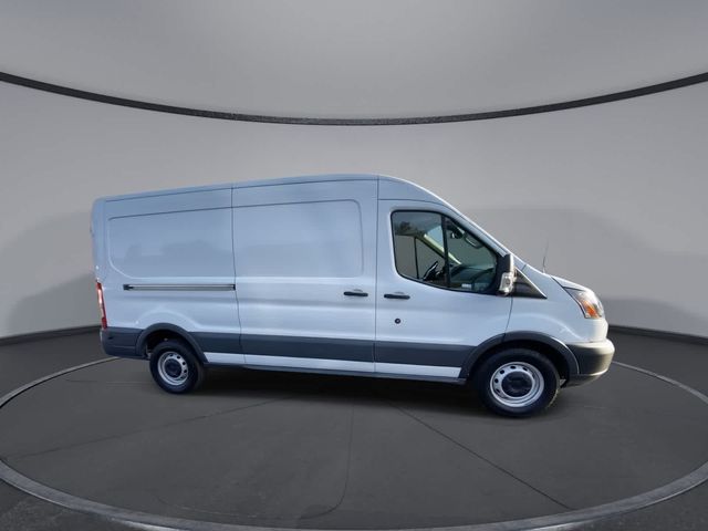 2018 Ford Transit Base