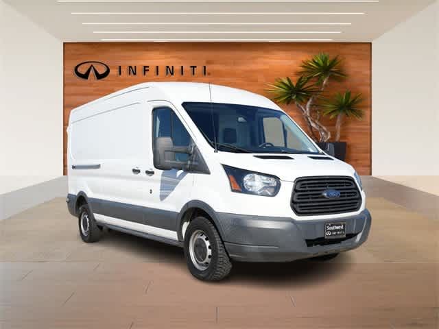 2018 Ford Transit Base