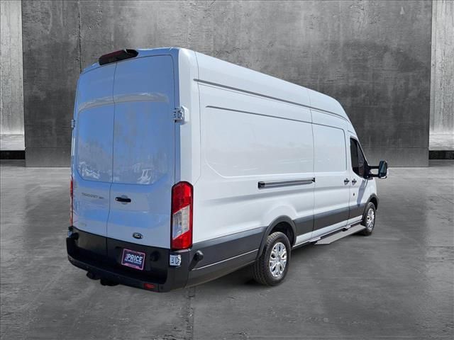 2018 Ford Transit Base