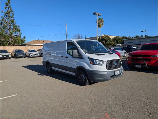 2018 Ford Transit Base