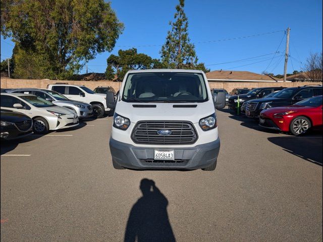 2018 Ford Transit Base