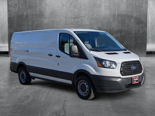 2018 Ford Transit Base