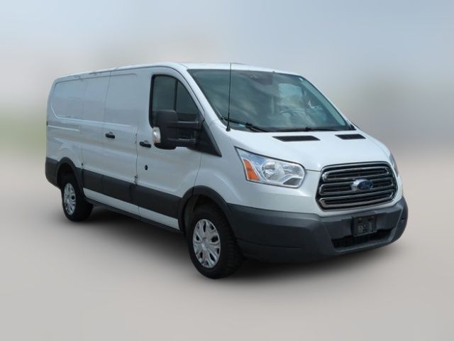 2018 Ford Transit Base
