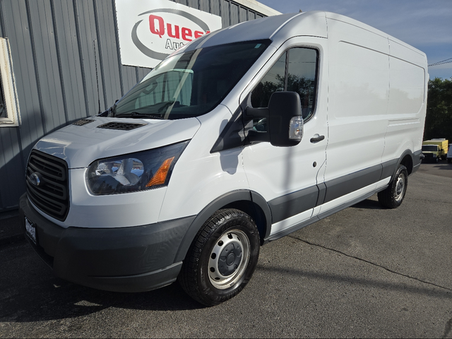 2018 Ford Transit Base