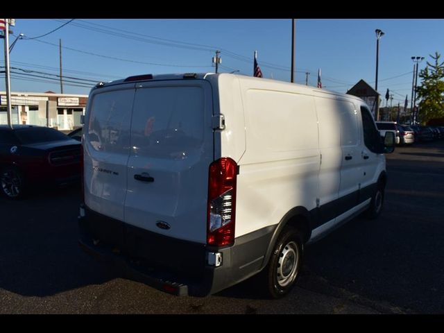 2018 Ford Transit Base