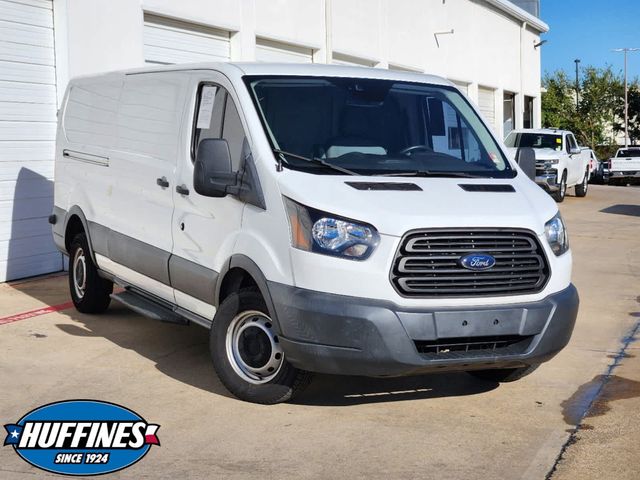 2018 Ford Transit Base