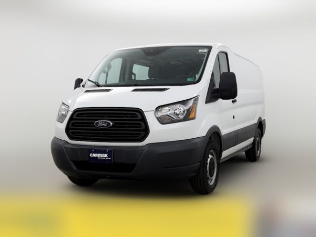 2018 Ford Transit Base