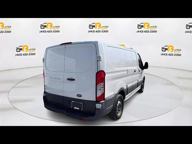 2018 Ford Transit Base