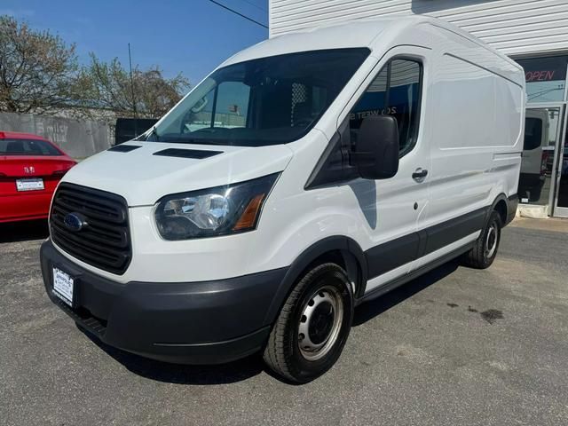 2018 Ford Transit Base