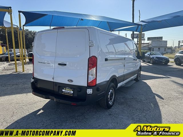 2018 Ford Transit Base