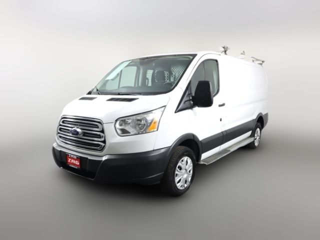 2018 Ford Transit Base