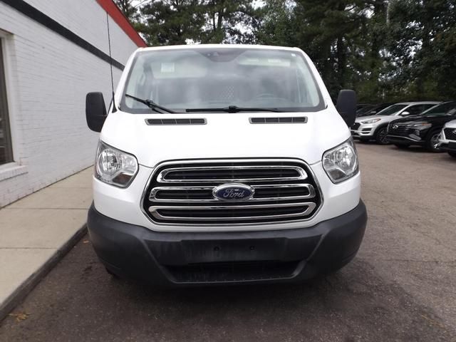 2018 Ford Transit Base