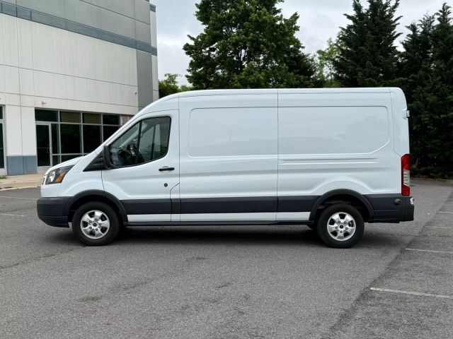 2018 Ford Transit Base