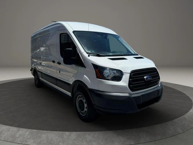 2018 Ford Transit Base