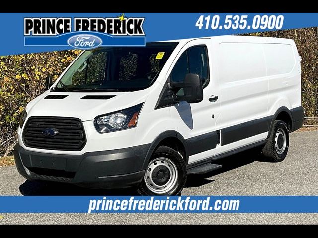 2018 Ford Transit Base