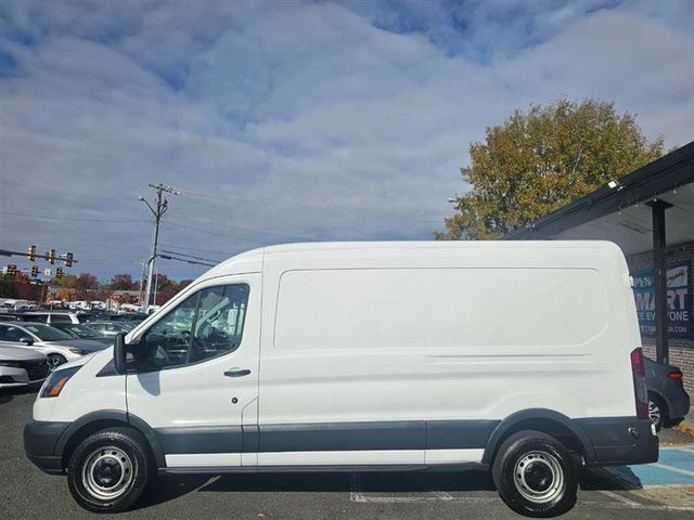 2018 Ford Transit Base