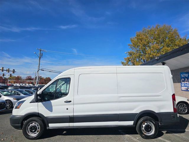 2018 Ford Transit Base