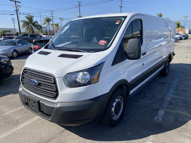 2018 Ford Transit Base