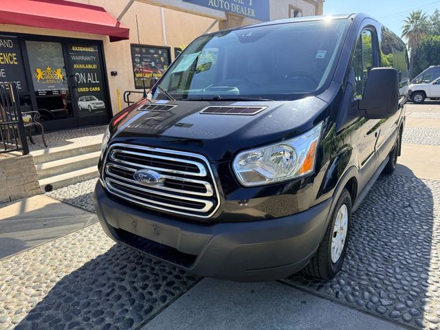 2018 Ford Transit Base