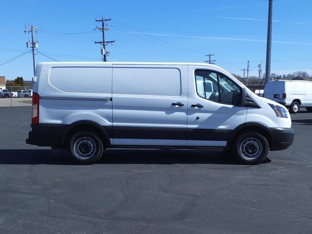 2018 Ford Transit Base