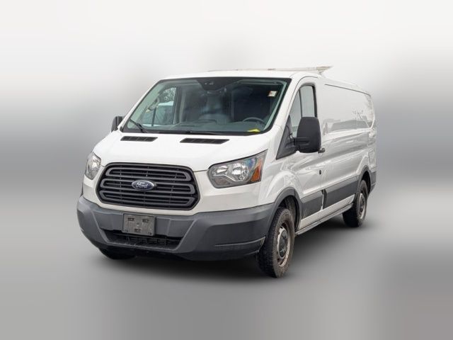 2018 Ford Transit Base