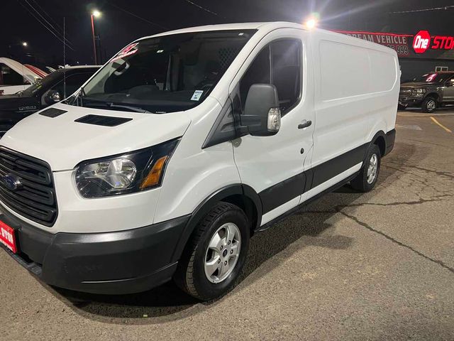 2018 Ford Transit Base