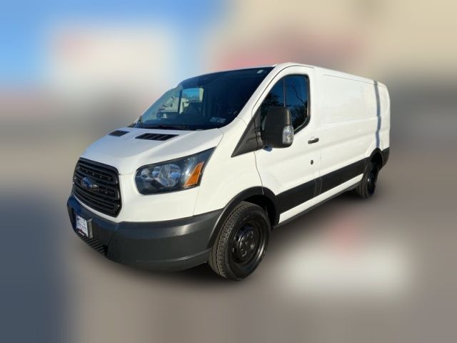 2018 Ford Transit Base