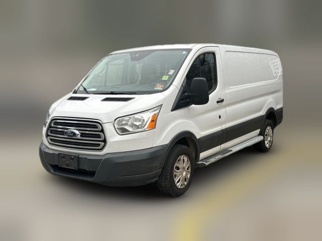 2018 Ford Transit Base