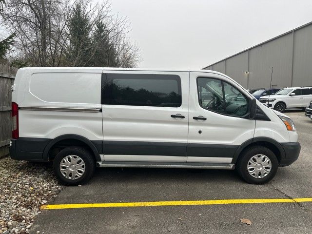 2018 Ford Transit Base