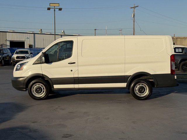 2018 Ford Transit Base