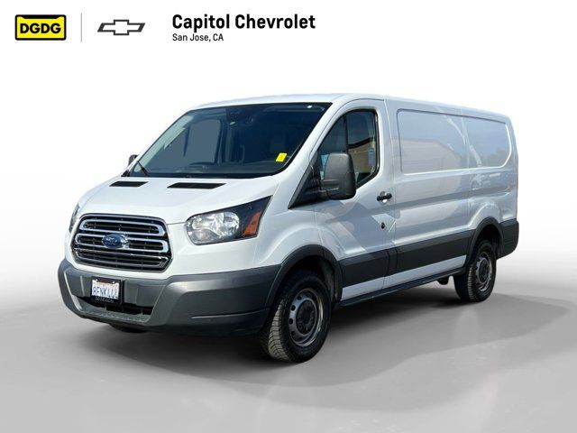 2018 Ford Transit Base