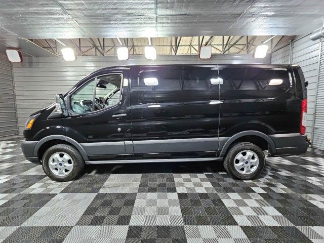 2018 Ford Transit Base